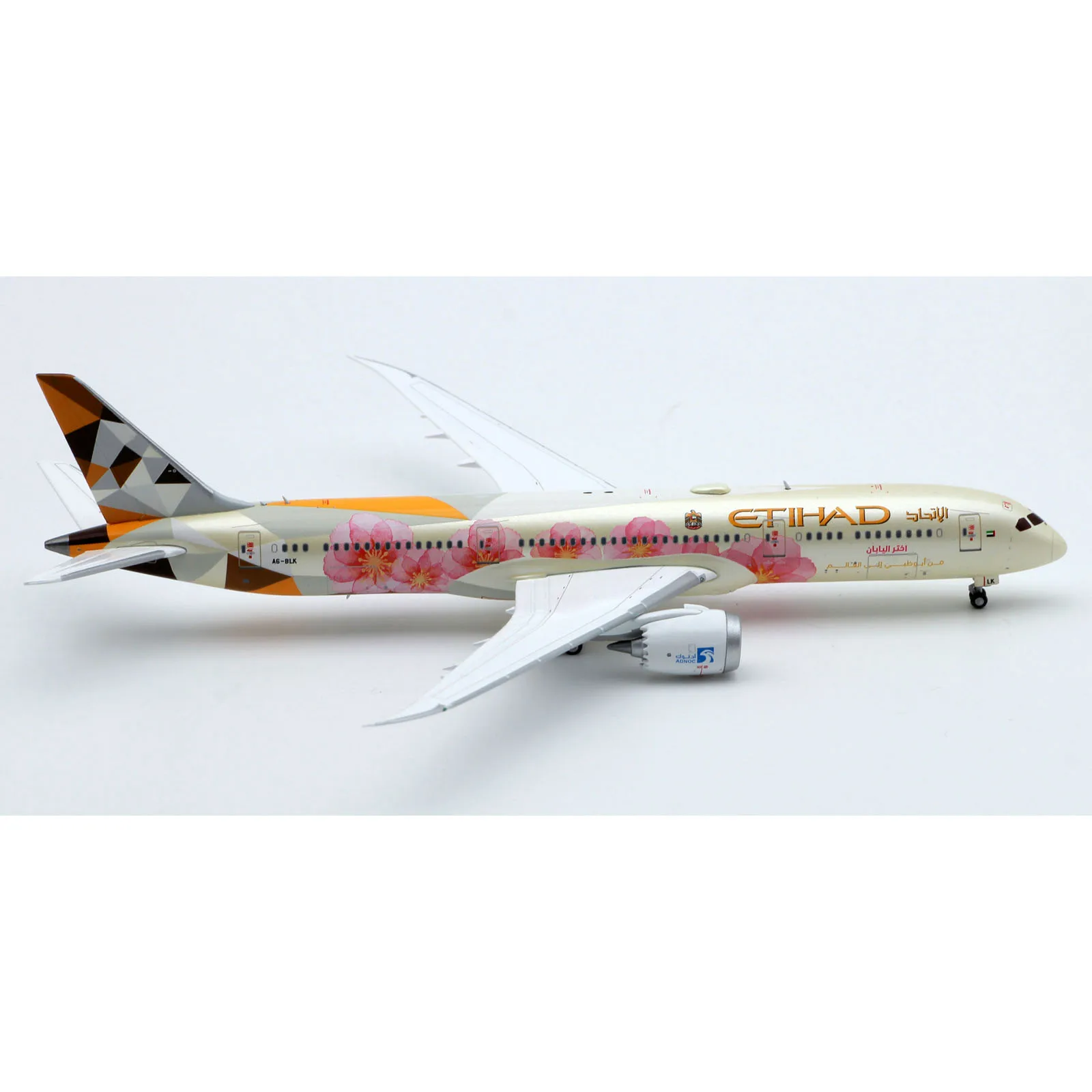 Коллекционный самолет из сплава XX4218 подарок JC Крылья 1:400 Etihad airairлетик модель