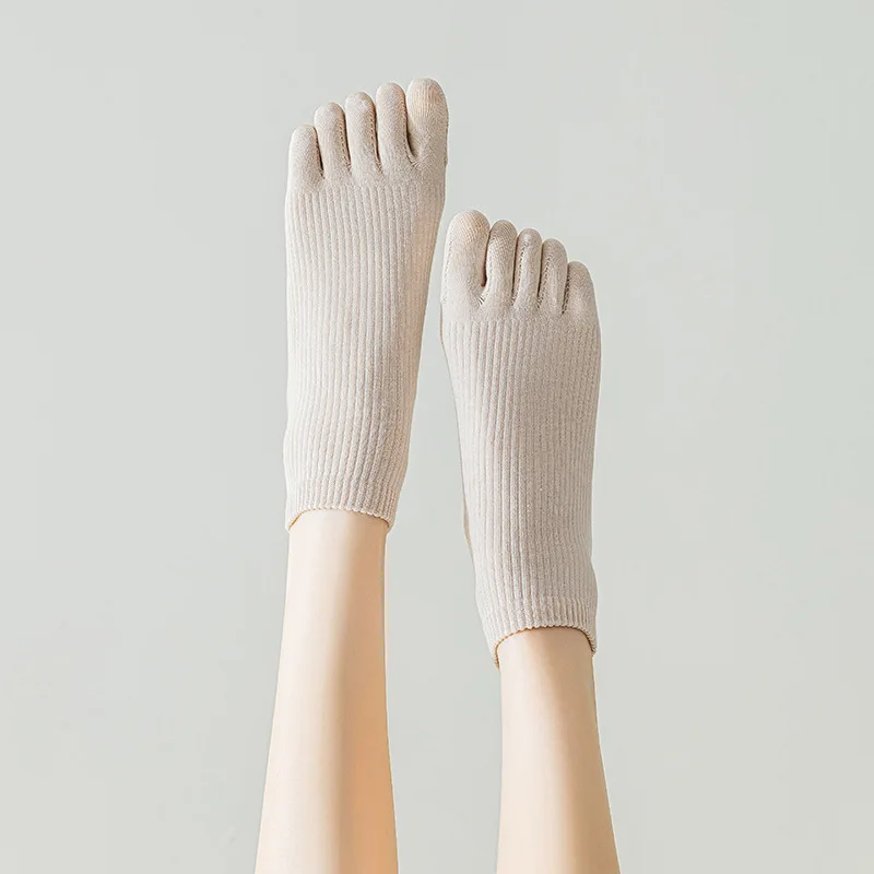 Non Slip Yoga Socks Women Pure Cotton Five Fingers Socks Gym Fitness Sport Socks Pilates Dance Ballet 5 Toe Socks Footwear Woman