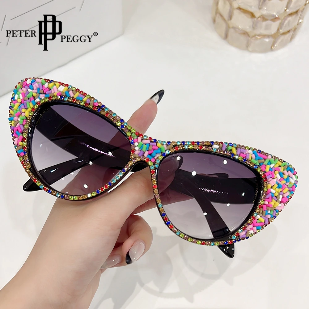 

Cat Eye Sunglasses Women Trends Luxury Brand Designer Diamond Sun Glasses Female Punk Cabdy Color Shades Eyewear UV400 Oculos