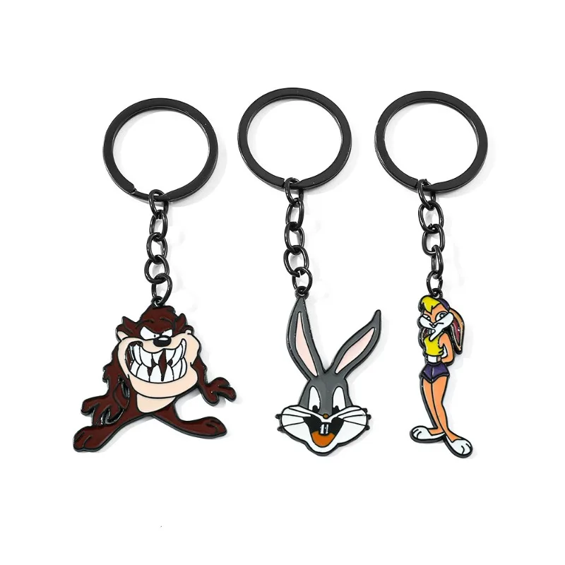 Фото Горячая новинка: милые мультяшные аниме-аксессуары LOONEY TUNES – брелок, украшение для сумки, подвеска, подарки на день рождения №1
