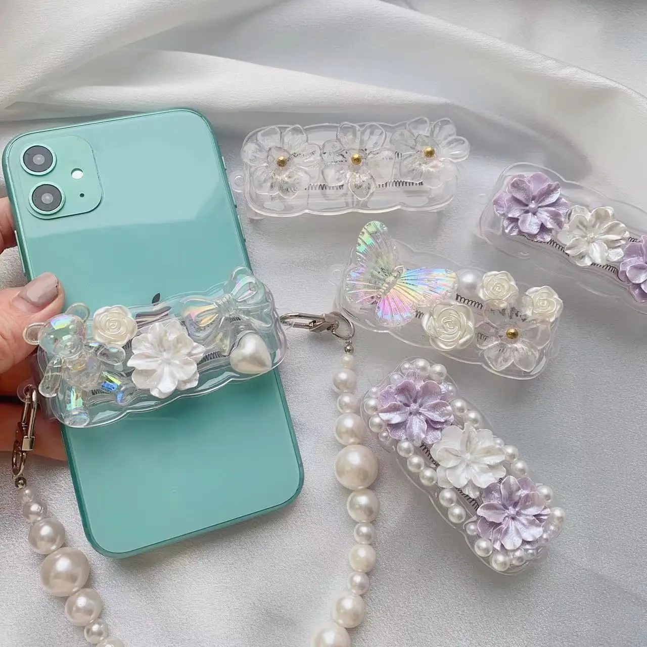 

Flower Bear Mobile Back Clip Crossbody Phone Charms Bracelet Accessories