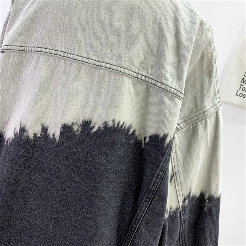 Джинсовая куртка женская с большими карманами винтажная Повседневная