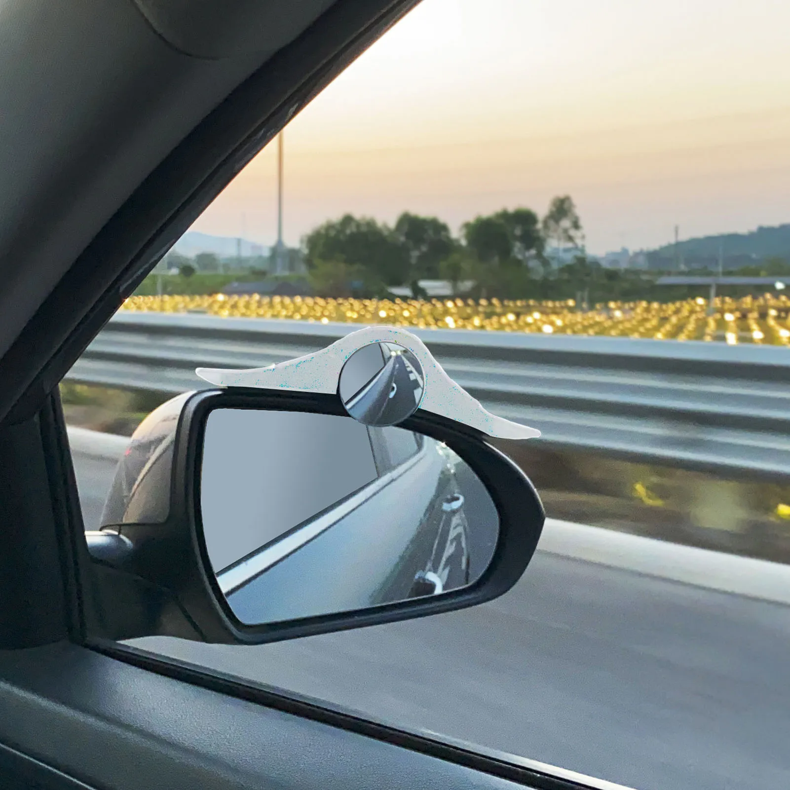 

Car Blind Spot Mirror Round Blind Spot Monitor Rearview Auxiliary Mirror Car Rearview Streamlined Air Guide Design Convex Mirror