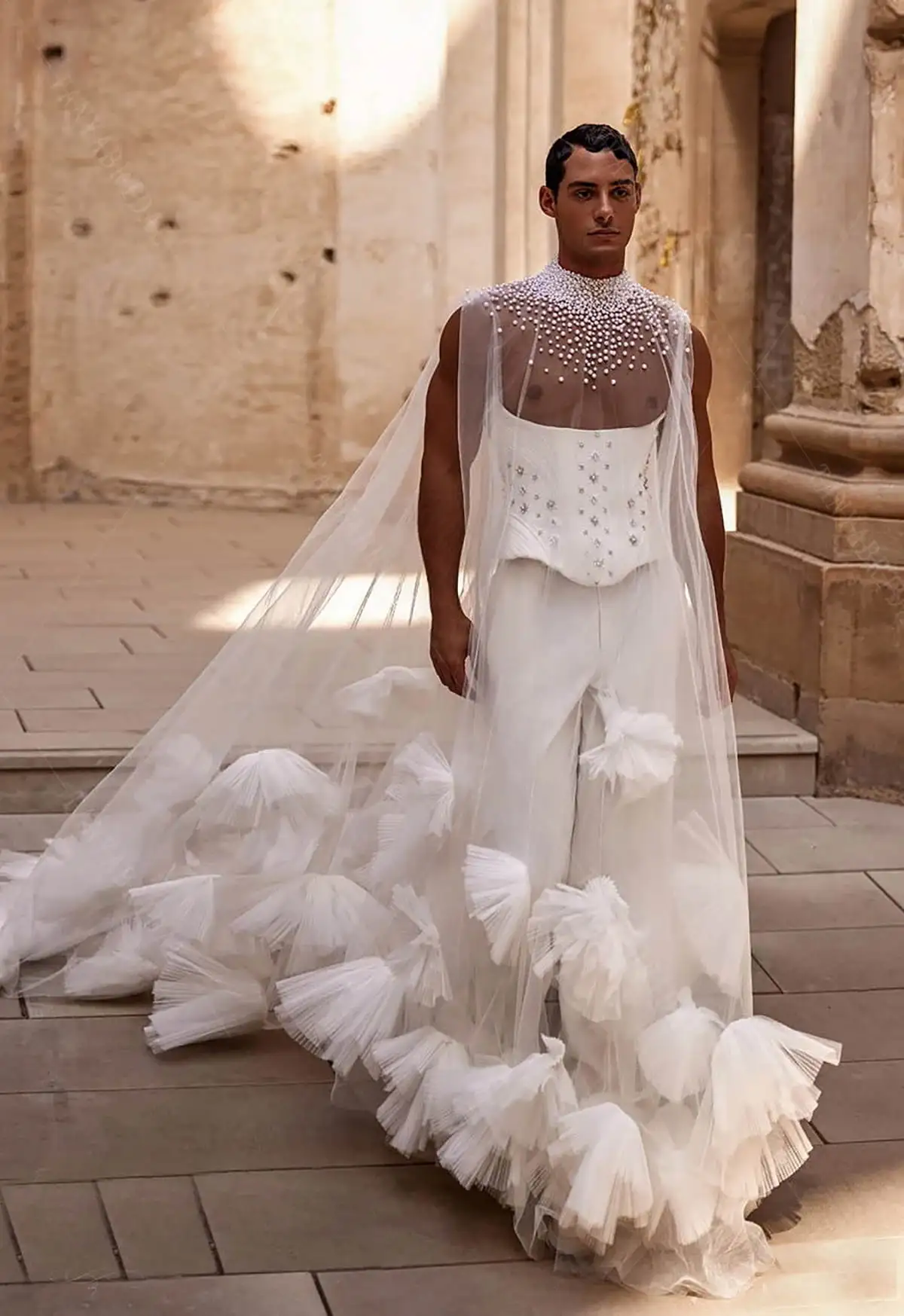 Фото Иллюзионная свадебная фата с аппликацией из жемчуга для невесты Complementos De Boda Velo De Novia, свадебные аксессуары на заказ №4