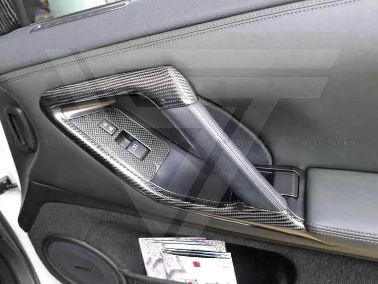 Фото Интерьер из углеродного волокна для Nissan R35 GTR 2008-2016 Комплект отделки салона автомобиля (39 шт.) №3