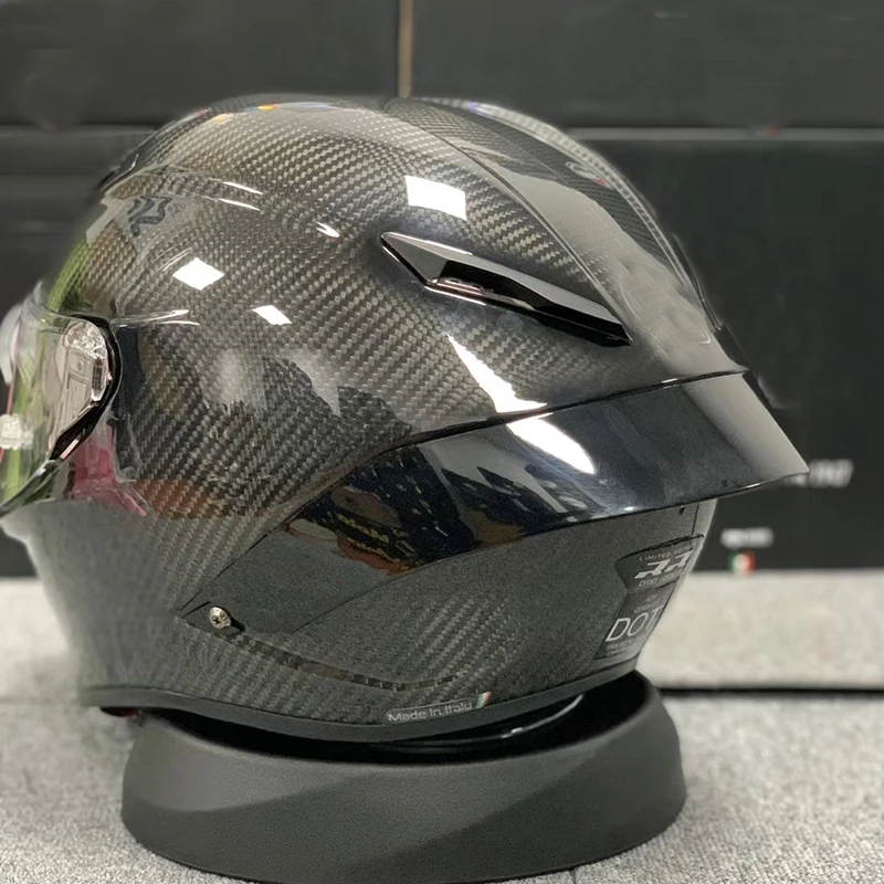 

Full Face Carbon Fiber Professional Racing Helmet Glossy Black Carbon Motorcycle Helmet Replica with Detachable Spoiler Replica
