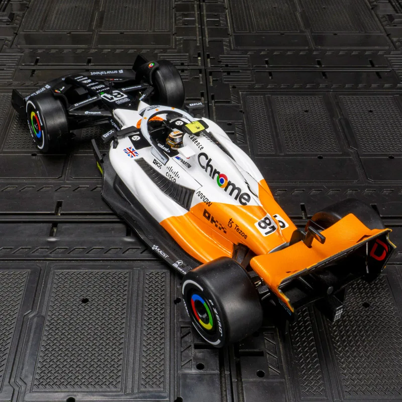 Фото Модель гоночного болида Формулы-1 McLaren MCL60 Moroccan Racing из сплава, масштаб 1:24, тонкая работа, высокое качество. №2