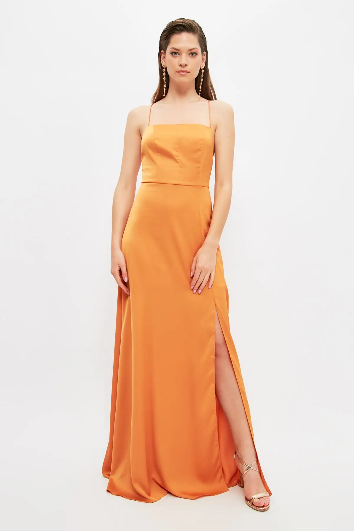 

Trendyol Back Detail Satin Evening & Prom Gown TPRSS21AE0309