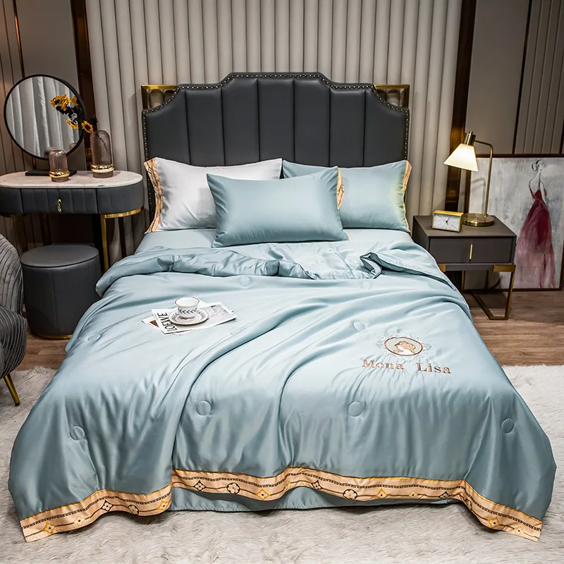 

Quilt Ice Silk Embroidery Light Luxury Wind Cotton Silk Cool Feeling Summer Quilt Breathable Bedroom Air-Conditioning Blanket