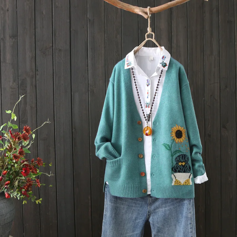 

Autumn Winter V-Neck Knitted Cardigans Women Single Breasted Printed Loose Sweaters Female Casual Cardigans Soft Knitwear J353