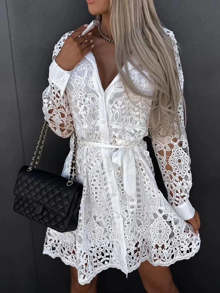 

Женское кружевное платье-рубашка, белое однобортное ажурное элегантное платье с рукавом, праздничные платья на весну и лето