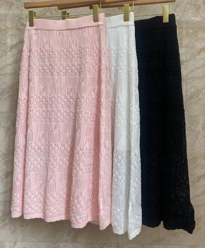 Женский вязаный комплект из 2 предметов свитер с V-образным вырезом и юбка крючком