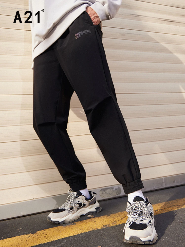 

A21 Men Casual Slim Fit Drawstring Sports Pants Autumn 2022 Fashion New Printed Sweatpants Male Vintage Elastic Pleated Trousers
