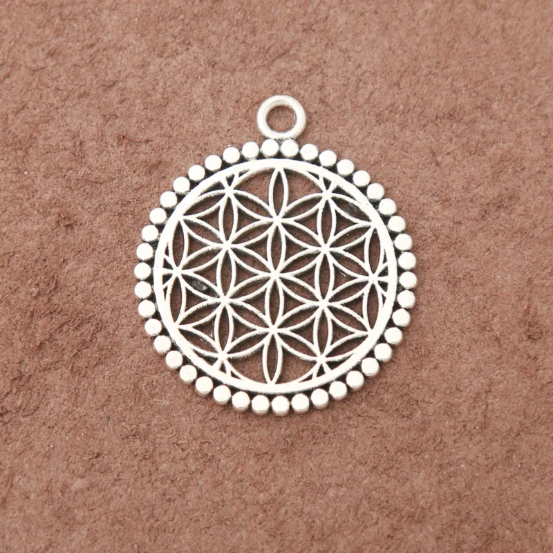 Модные подвески из сплава в античном стиле серебряного цвета с узлом, 25*30 мм, 10 шт. AAC