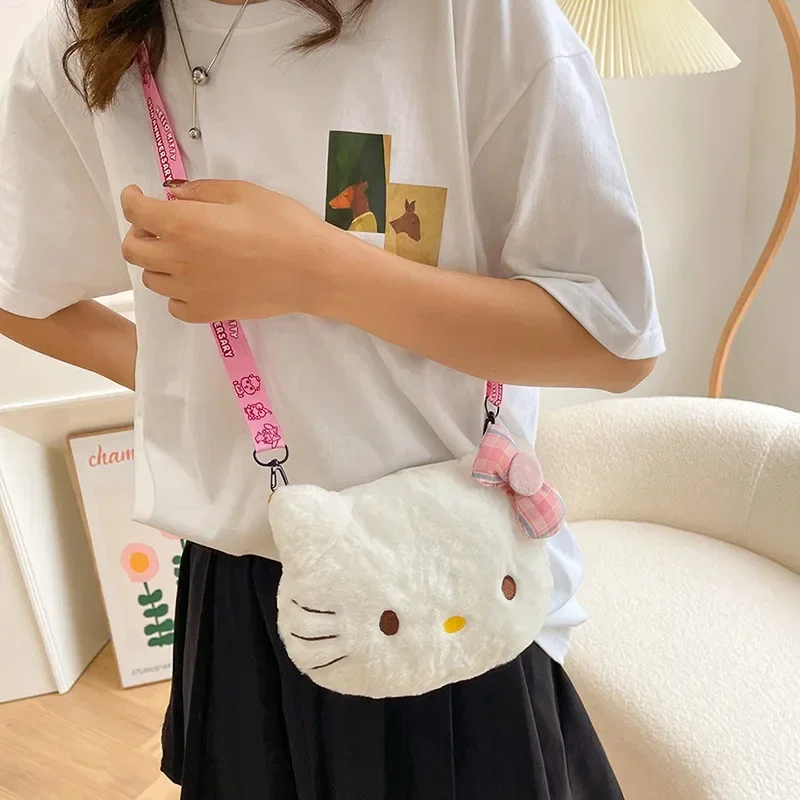 

Милая сумка Hello Kitty, набивная сумка через плечо, мультяшная милая сумка на плечо для девочек, сумка-мессенджер, мягкая миниатюрная мультяшная сумка для детей и взрослых, сумка