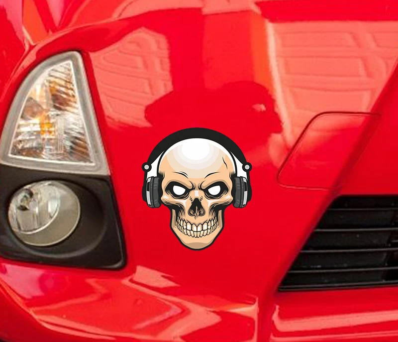 Виниловая наклейка с черепом и наушниками 13 х12 см |