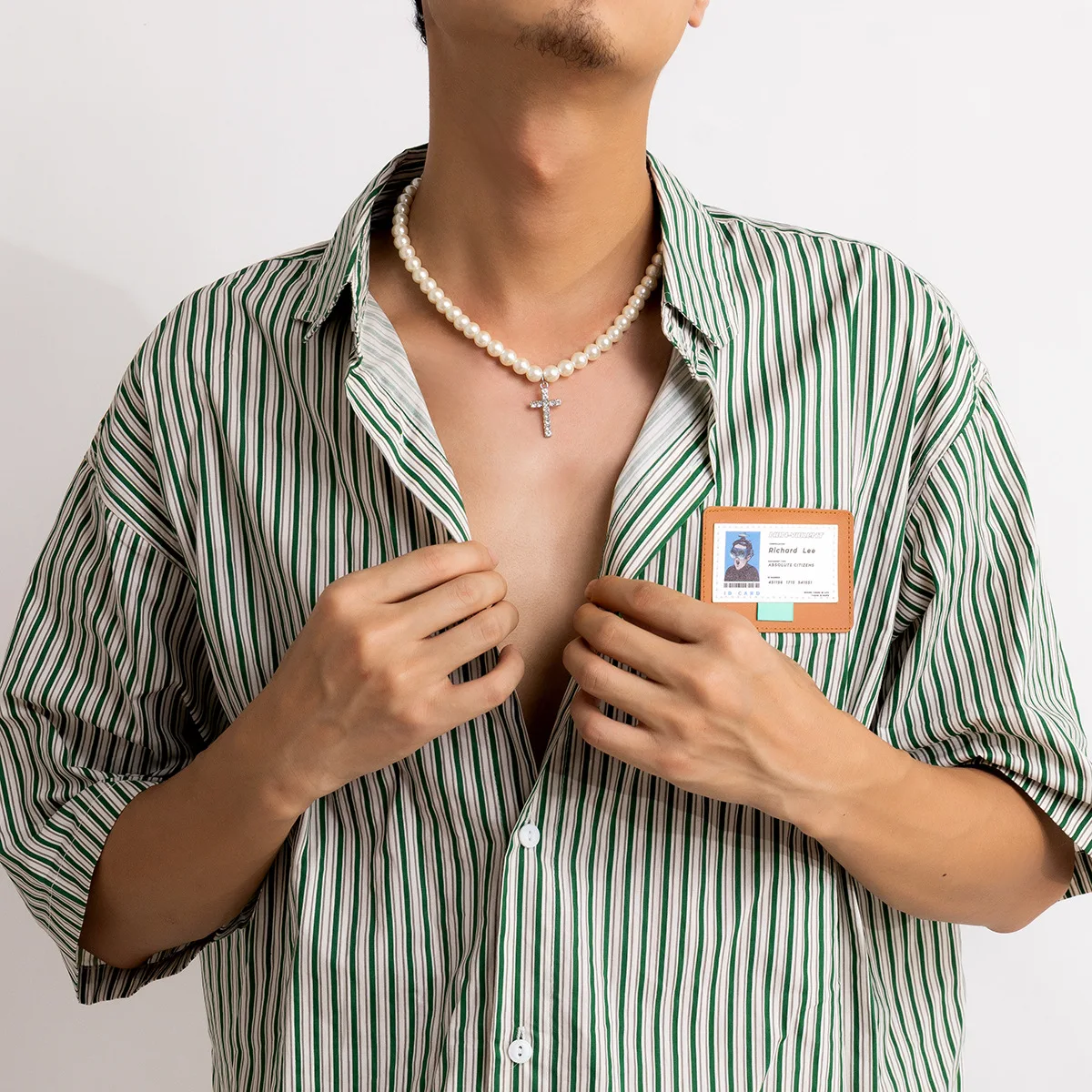

The New Hot Selling Pearl Diamond Cross Necklace Men's Trendy Hip-hop Pendant Retro High Street Collarbone Chain Necklace Party