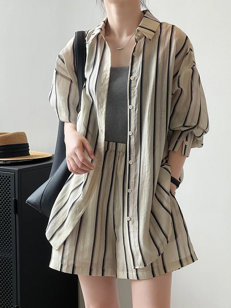 

2023 Summer New Arrival Fashionable Striped Women’s Outfit Set with Long Sleeve Sun-protective Shirt and Casual Shorts