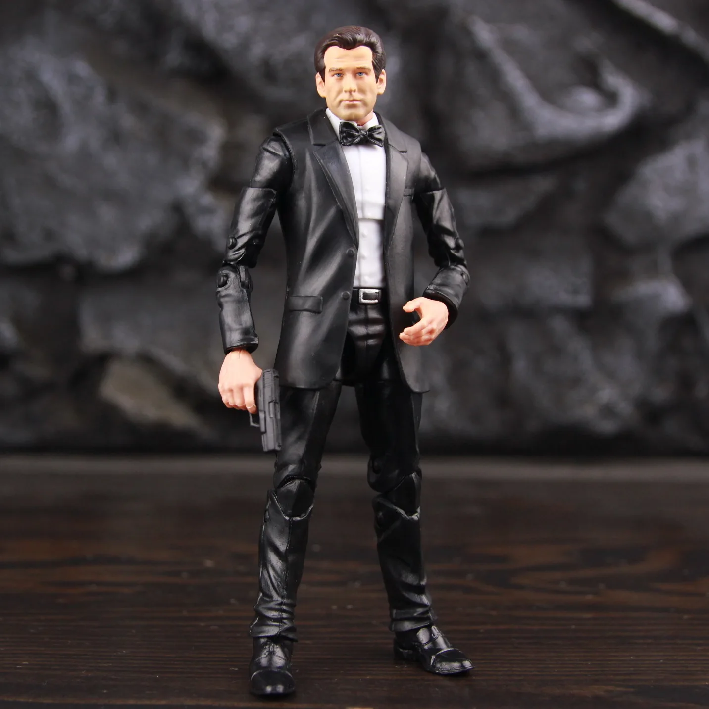 Экшн-фигурка из фильма Джеймс Бонд 6 дюймов черный костюм лук 007 Скай осень