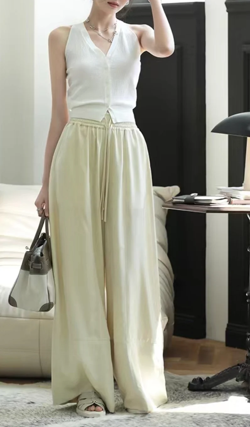 Женский летний кардиган на пуговицах без рукавов с V-образным вырезом