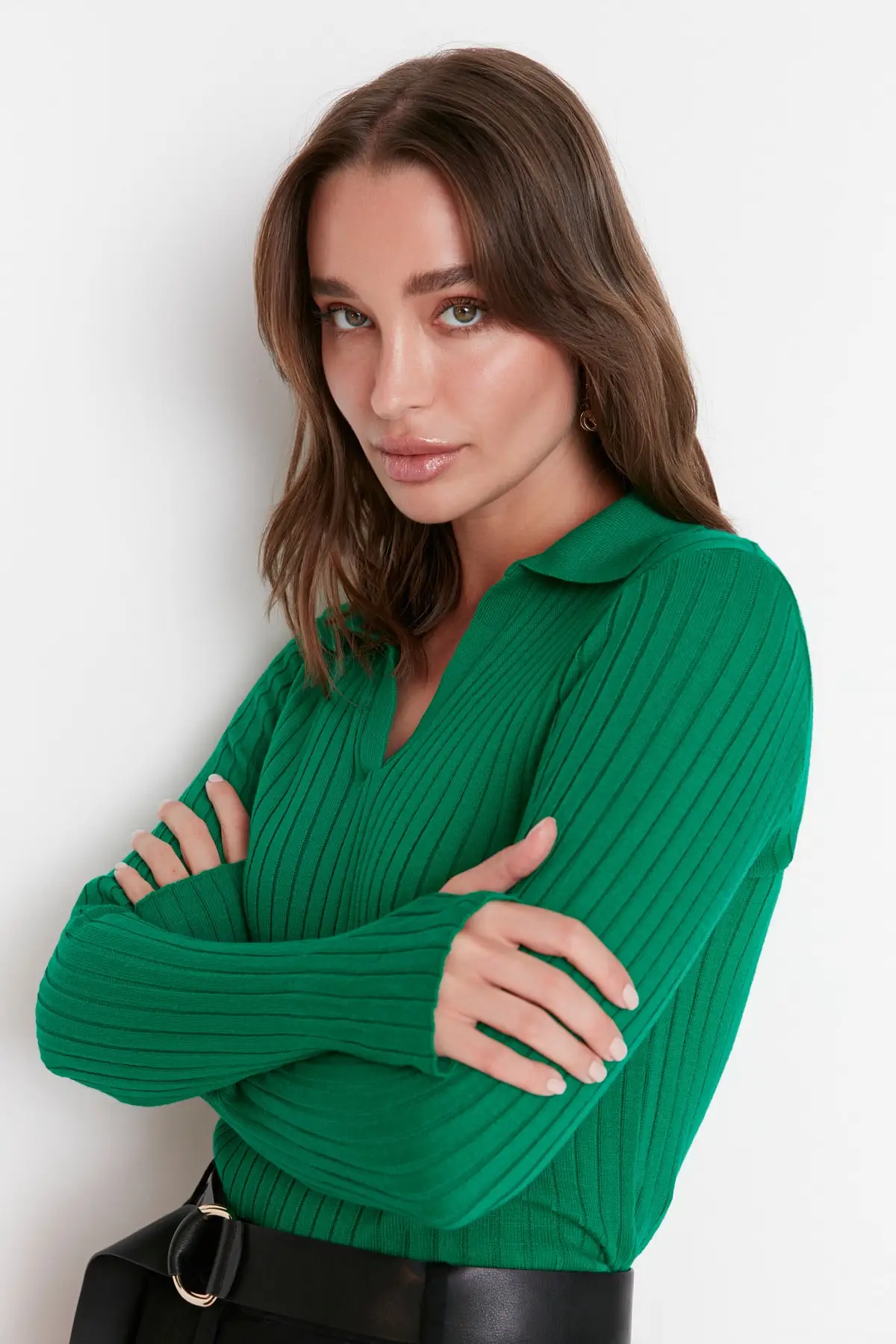 Green Sleeve End Detailed Polo Neck Knitwear Sweater TWOAW21KZ1113
