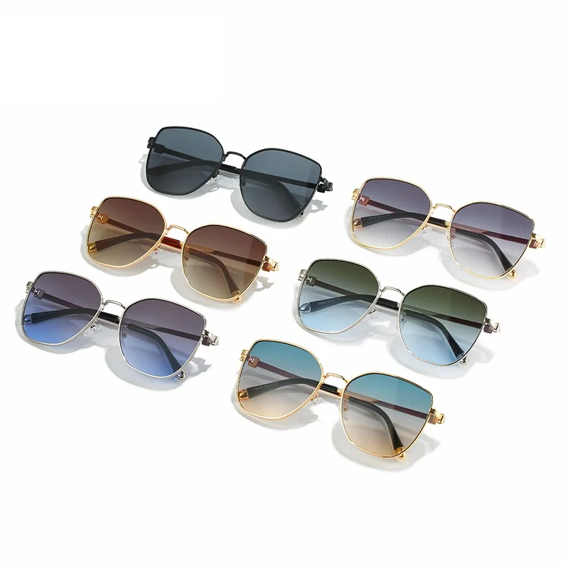 

Summer Fashion Metal Round-frame Sunglasses Polarized Anti-ultraviolet UV400 Casual Driver Spuqre Sunglasses for Adult,Women,Men