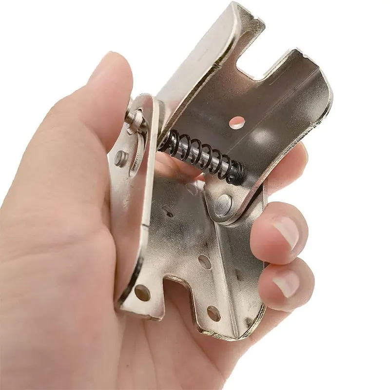 Lock folding. Lock folding