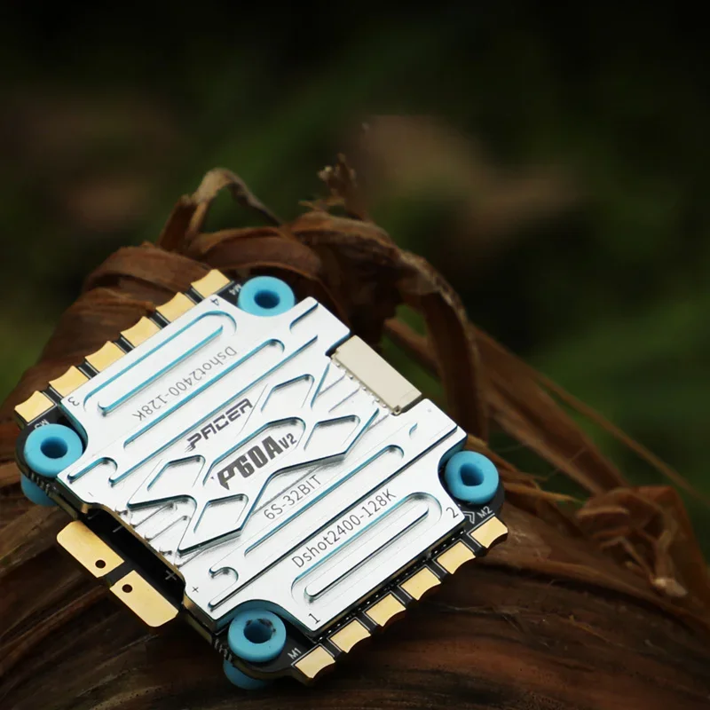 Фото Лидер продаж TMOTOR P60A V2 6s бесщеточный ESC 4-в-1 для FPV подруливающего устройства Alpha EMUFLIGHT FC №3