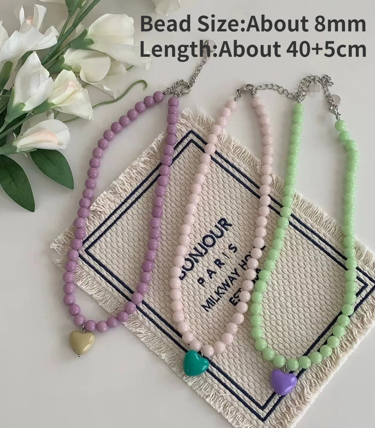 Ожерелье 2022 года из красочных акриловых светящихся бусин для женщин с контрастным сердцем любви для украшений Bijoux Femme YH-01.