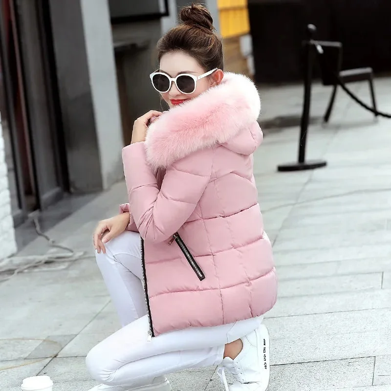 Off-season Clearance 2022 Winter Cotton-Padded Coat Women's New Cotton-padded Coat With Big Fur Collar Thickened Padded Jacket W