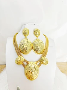 Gold Colour Plated Necklace Earring Set Beautiful Fashion Trend Sweet Romantic Party Wedding