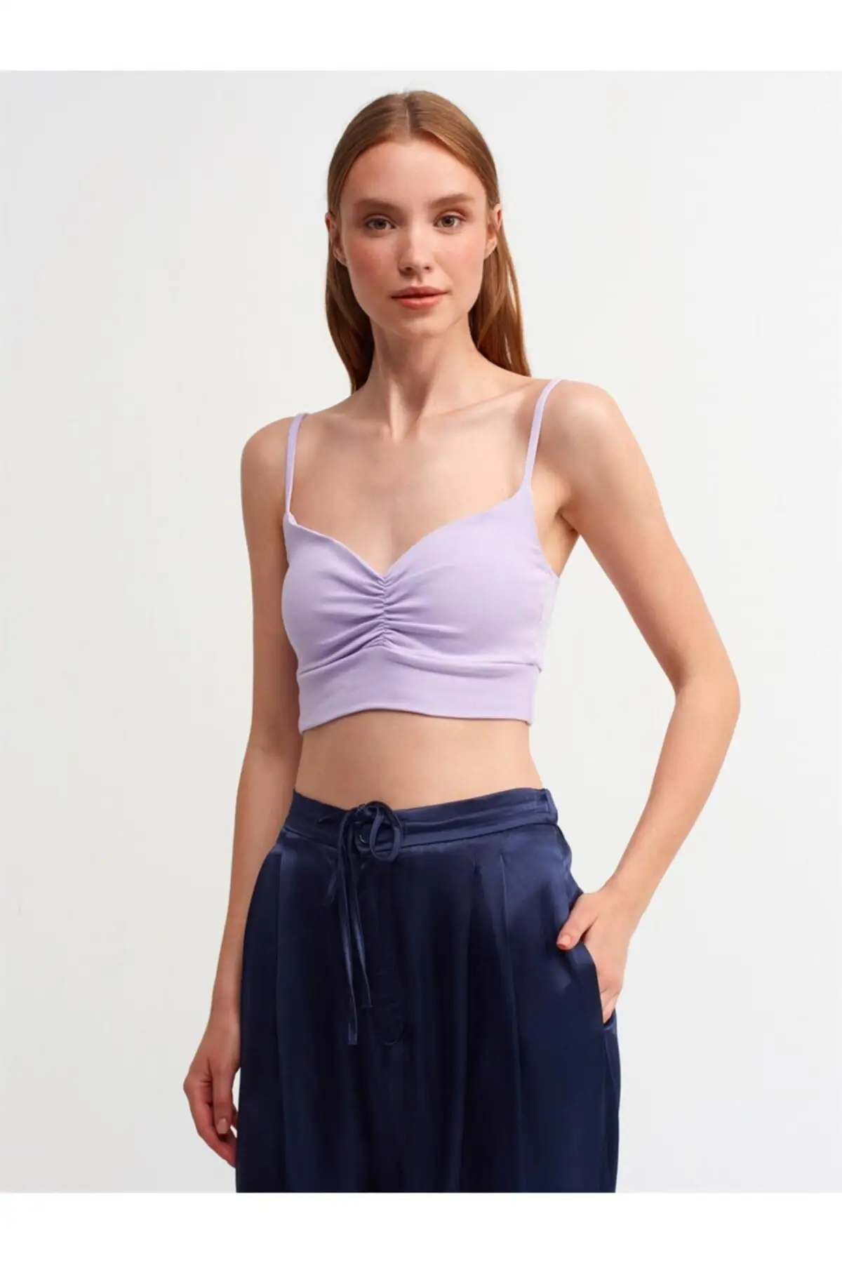 

Женский летний укороченный топ, блузка на бретельках, укороченный топ, сиреневая повседневная майка, блузка без рукавов