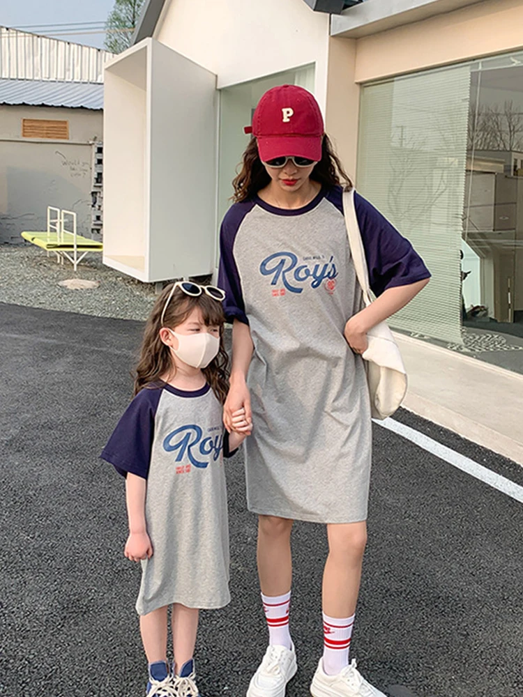 

Одежда для родителей и детей, новинка, летняя хлопковая футболка для матери и дочери с мультяшным рисунком, Корейская версия, летний цвет, по...