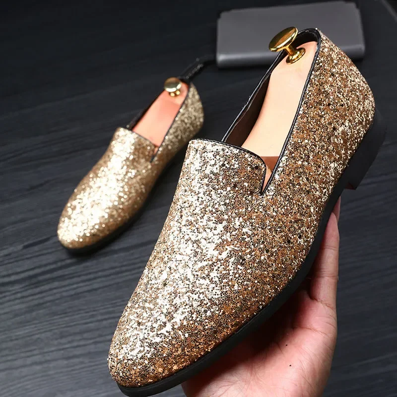 

2023 New Designer Retro Pointed Attractive Sequined Wedding Leather Oxford Shoes Men Casual Loafers Formal Dress Zapatos Hombre