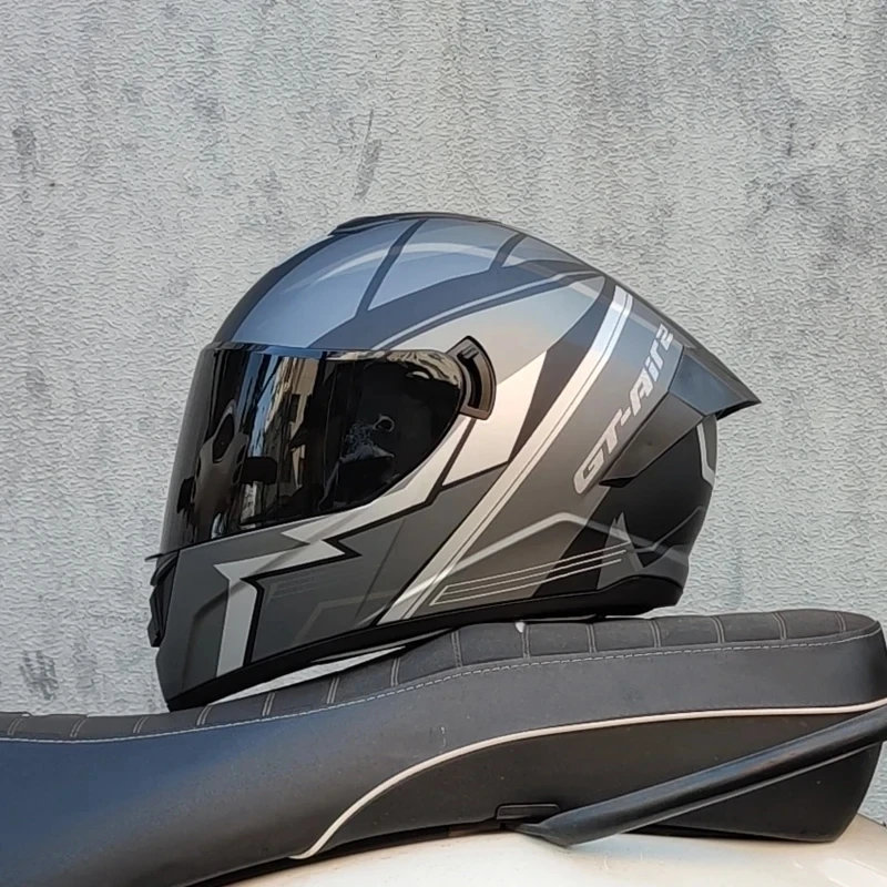   Гоночные шлемы с двумя линзами Спортивный шлем одобрен DOT электрический