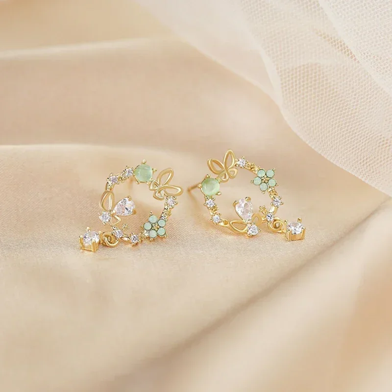 Женские серьги-гирлянды в виде бабочек серебро пробы