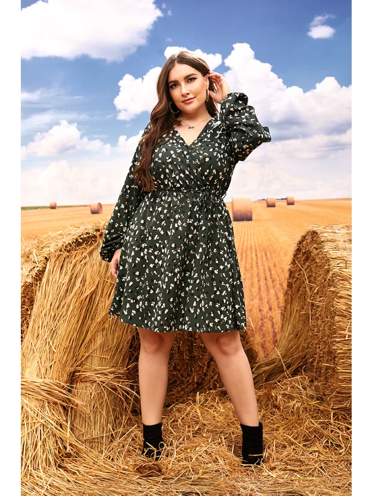 Oversized women's clothing, chubby sister waist tucked, meat covered floral v neck dress  vestido plus size mujer