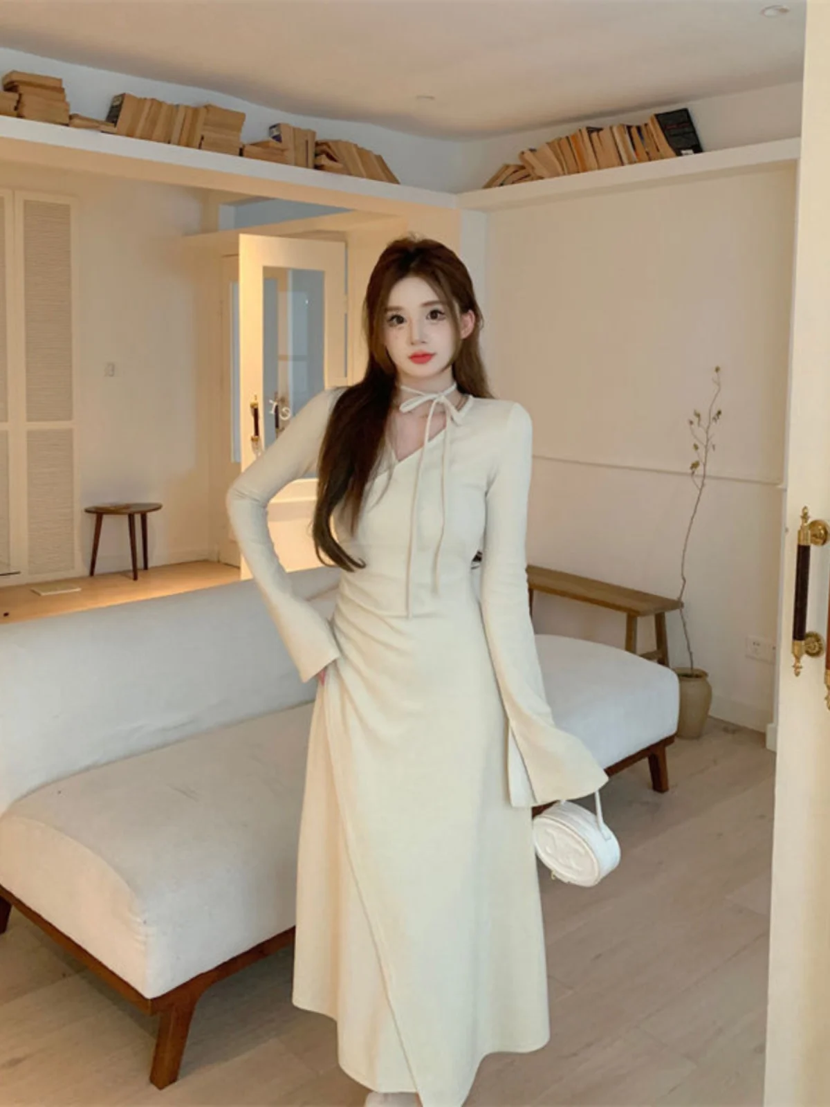 Французское элегантное платье Pure Desire Sle с v-образным вырезом и длинными рукавами