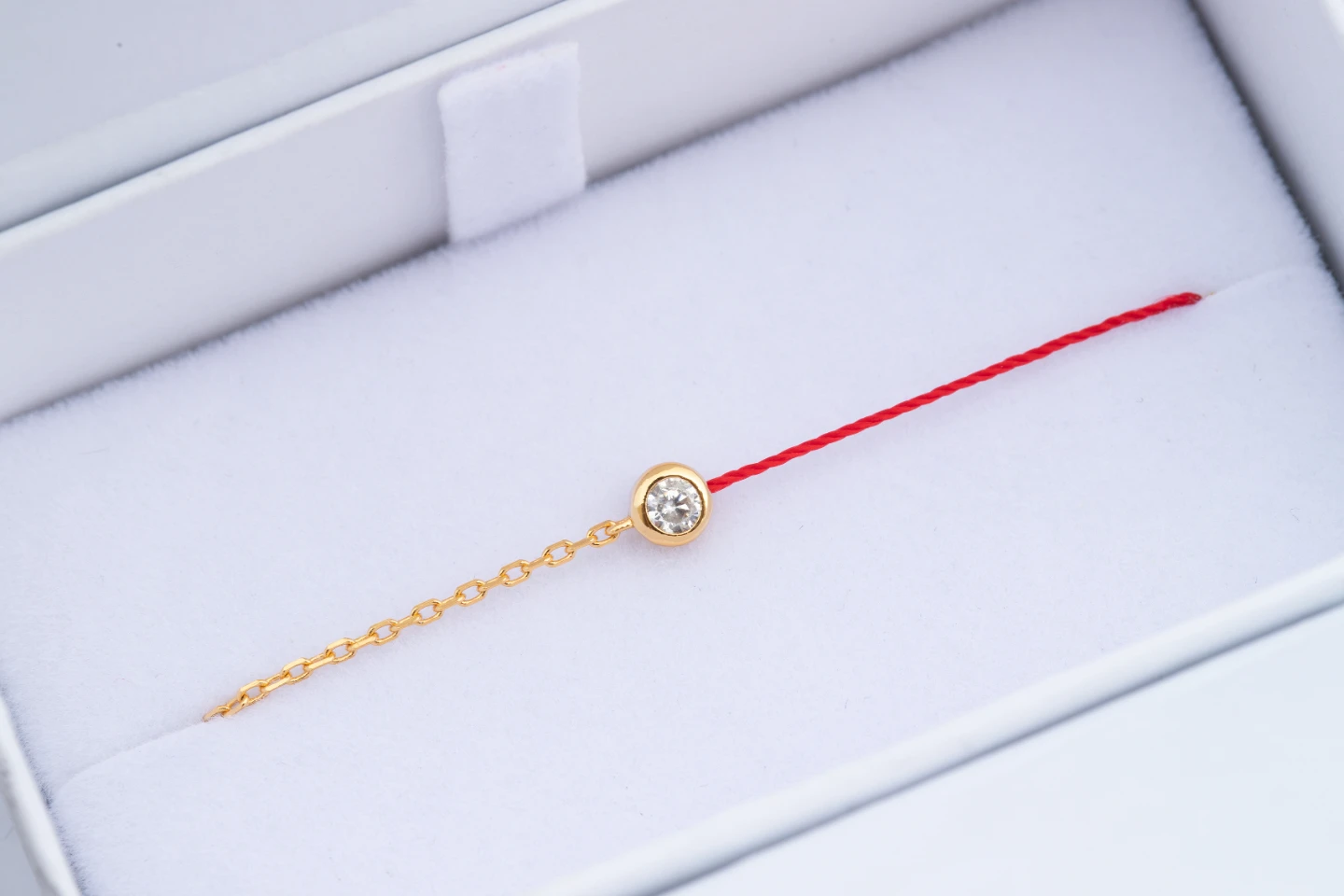 

NEW INBrand Trend Jewelry Pearl Bracelet Bracelet Chinese Red Rope Marriage Diamond inlaid tricolor