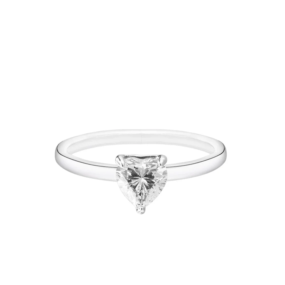 

Женское кольцо из серебра 925 пробы, со сверкающим сердцем