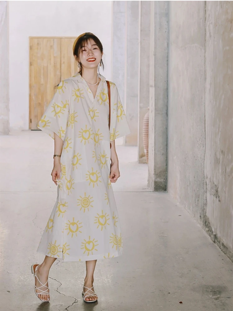 

Women Dress 2022 Summer New Max Lapel V-neck Flare Sleeves Mid-sleeve Sun Heart Print Women Casual Mid-length Dress