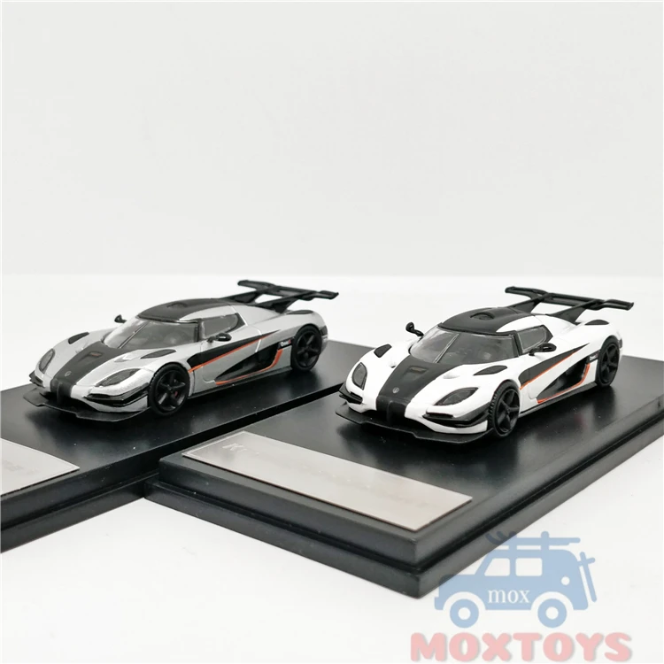 1:64 Koenigsegg One белый/Серебряный литая модель автомобиля | Игрушки и хобби