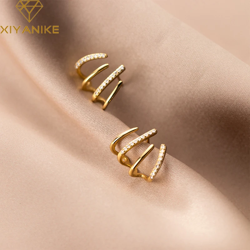 

XIYANIKE 2022 Claw Design Shiny Rhinestone Stud Earrings For Women Girl New Fashion Trendy Ear Jewelry Party Gift серьги женские