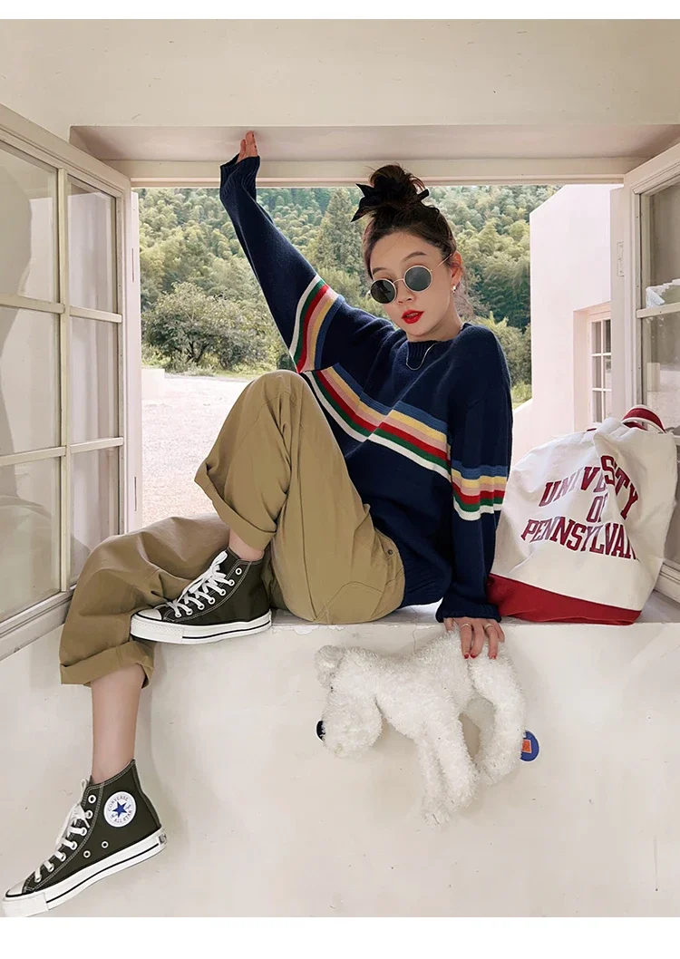 Свитера с круглым вырезом в радужную полоску похожие на элафине женские вязаные