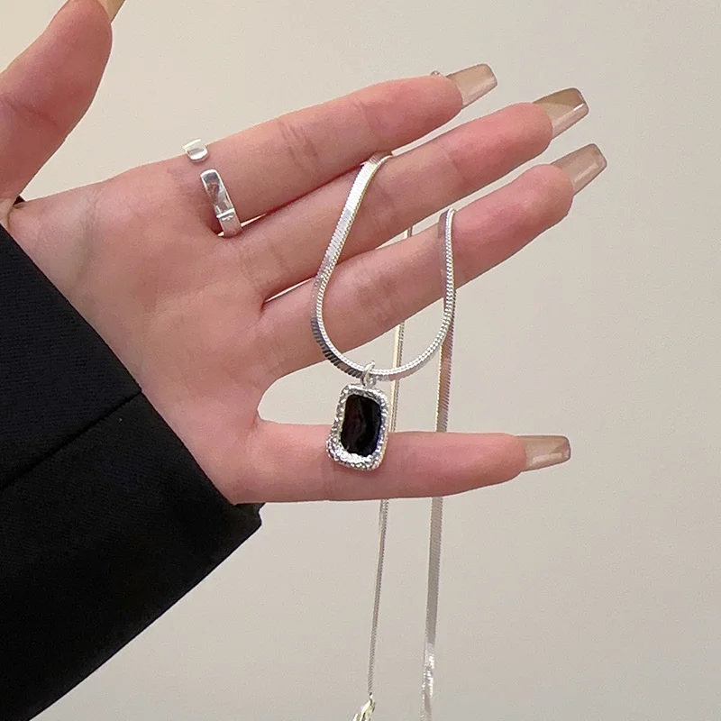 

[Ожерелье Парижской мечты] S925 Стерлинговое Серебро, дизайнерская тяжелая промышленность, черная цепочка на воротник, новинка 2023, N0667