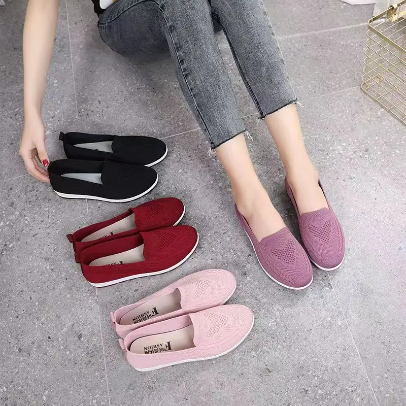 2023 New Summer Women Mesh Breathable Flat Shoes Ladies Comfort Light Casual Sneaker Women Slip on Loafers Outdoor Walking Shoes