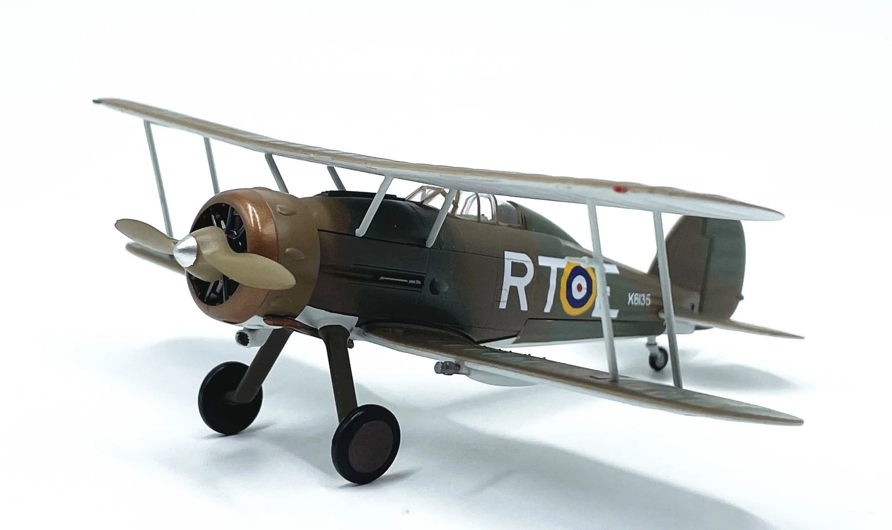 Модель 1/72 36458 UK MK1 истребитель с двумя крыльями Коллекционная модель готового