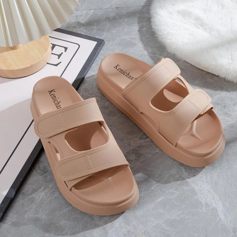 

Summer Women's Platform Flip-flops Female Korean Gladiator Outside Wear Bathroom Beach Flats Slides Chunk Sandals New 2023 Mujer