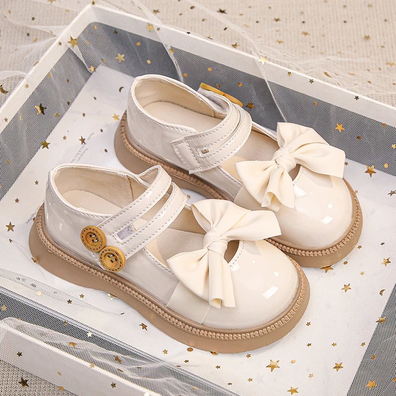

Детские кожаные туфли с круглым носком, глянцевые Детские Модные Повседневные лоферы на липучке с бантом, Симпатичные однотонные Нескользящие туфли принцессы, 2023