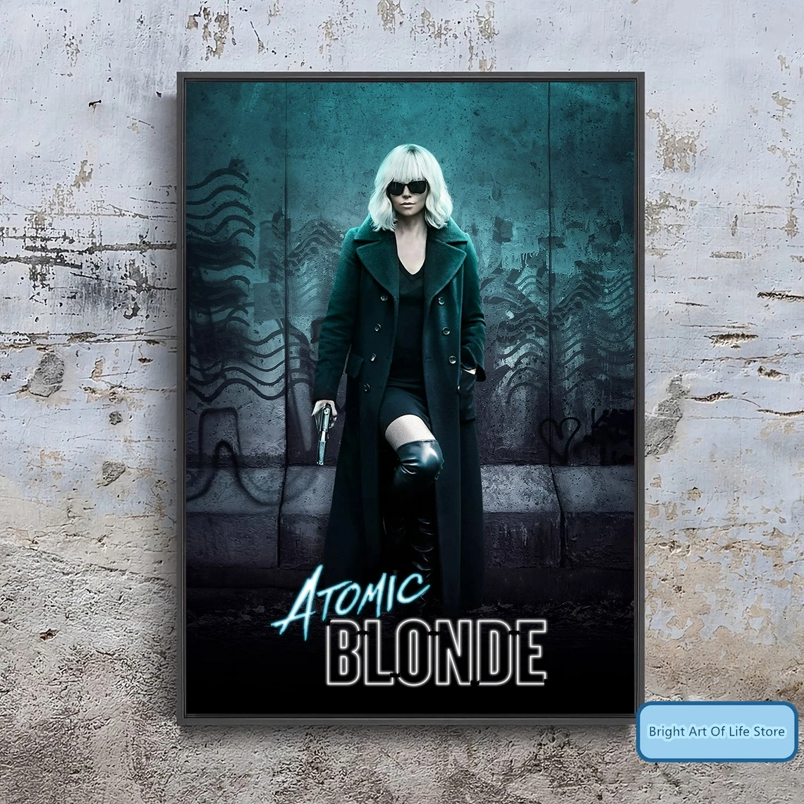 Наклейка на стену с изображением блондинки (2017) без рамки |